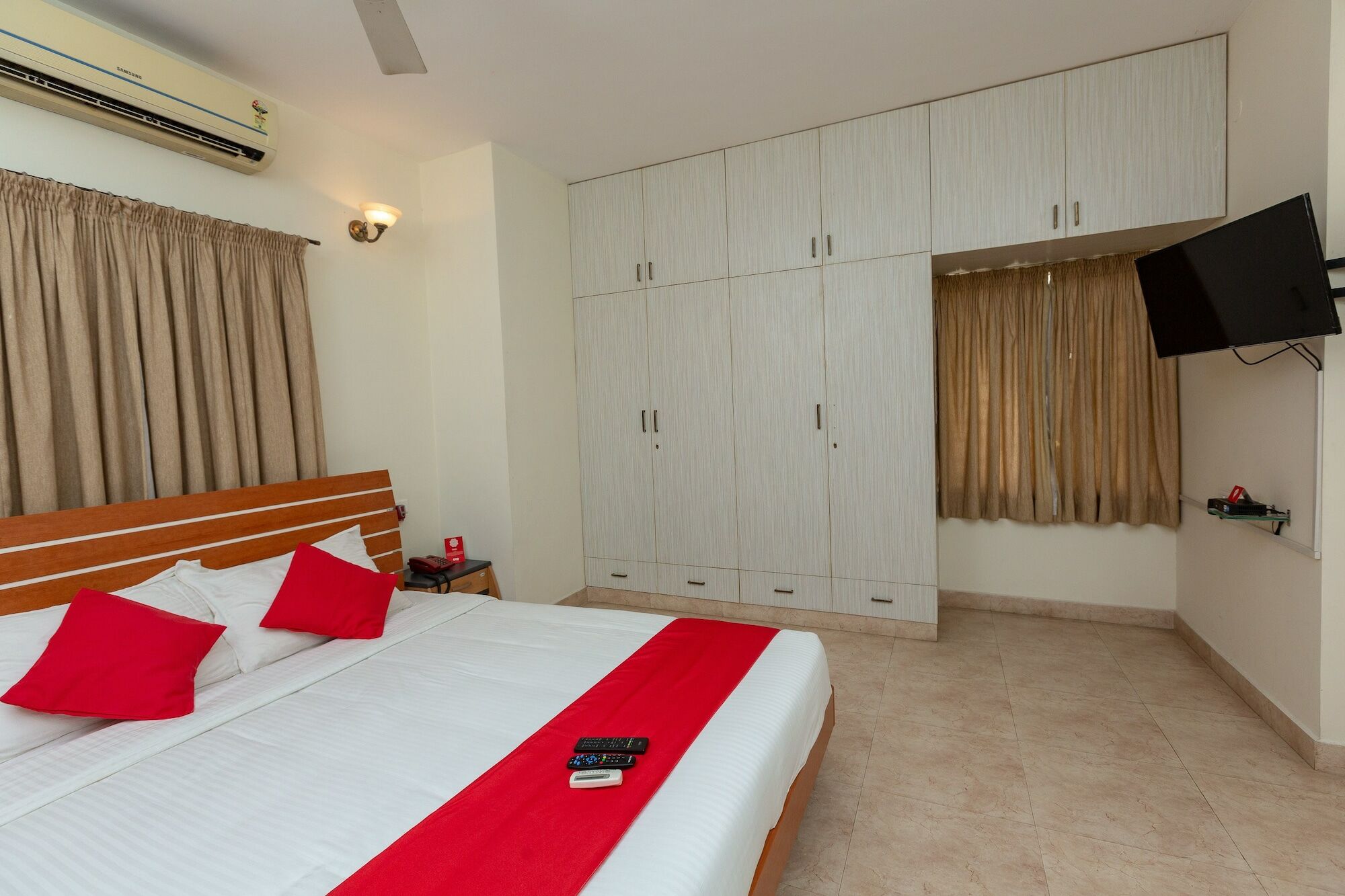 Oyo 23202 Cute Orange Service Apartments Chennai Ngoại thất bức ảnh